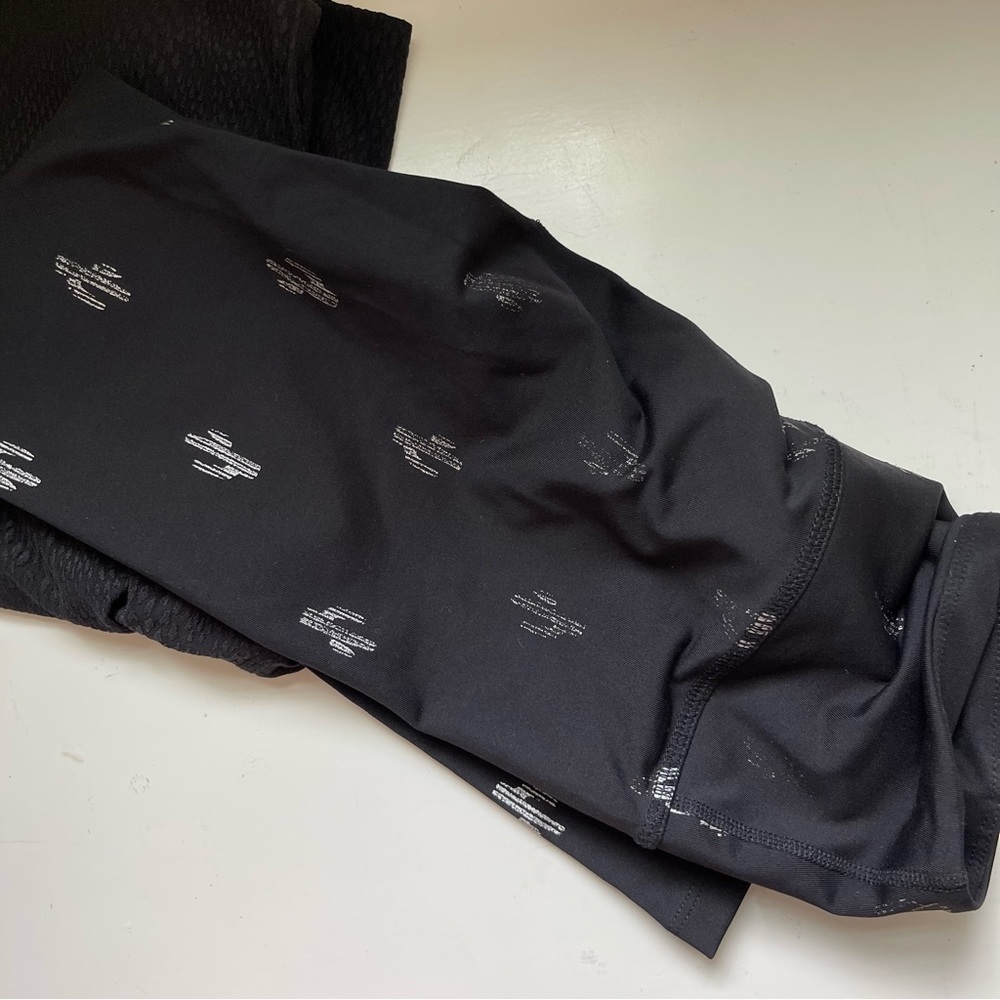 BEYOND yoga black leggings bundle - Picture 3 of 4